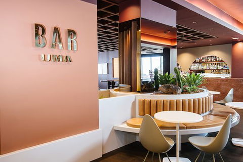 Bar Uma - Accommodation QLD 0