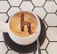 Little H Cafe - Accommodation QLD