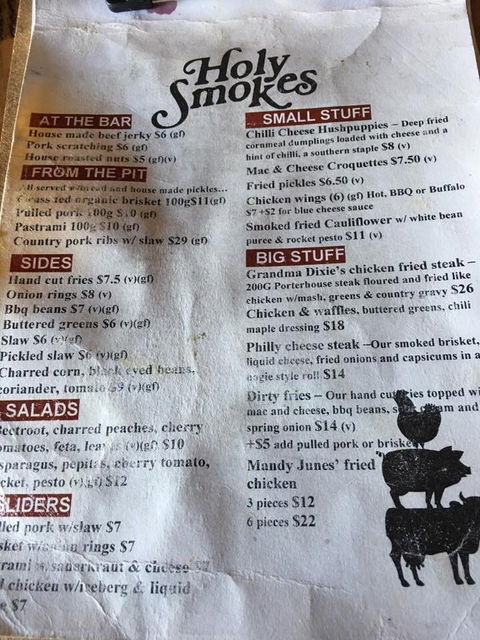 Holy Smokes - Accommodation QLD 6