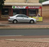 Big Apple Bakery - Accommodation QLD