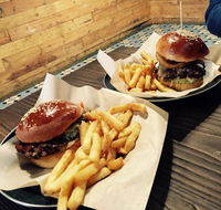 Burger Republic Hyde Park - Accommodation QLD