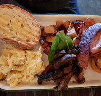 Froth  Fodder Cafe - Accommodation QLD