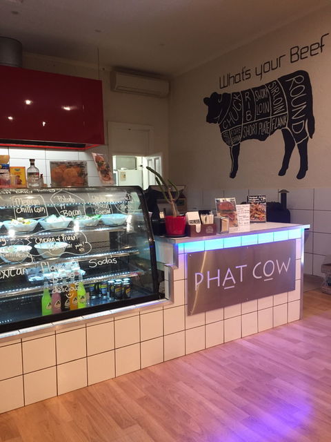 Phat Cow Fish & Chippery Burgeria - Accommodation QLD 1
