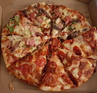 Paradise Pizzas - Accommodation QLD