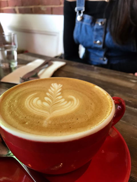 UR Caffe - Accommodation QLD 1