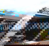 Beach Cafe - Accommodation QLD