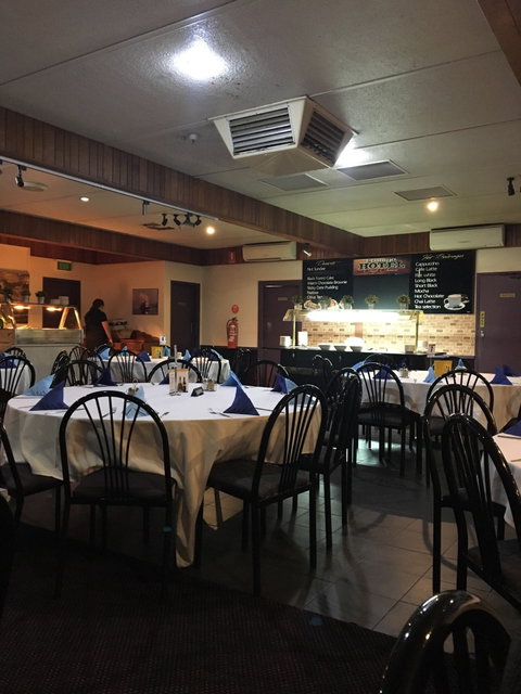 Paringa Hotel Motel - Accommodation QLD 11