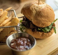 Prime Bar  Grill - Accommodation QLD