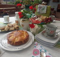 Puddings on the Deck - Accommodation QLD