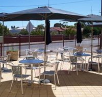 Restaurant at Copper Coast Hotel - Accommodation QLD