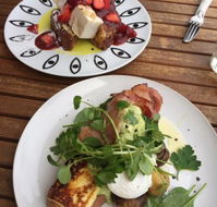 The Low Road Cafe - Accommodation QLD