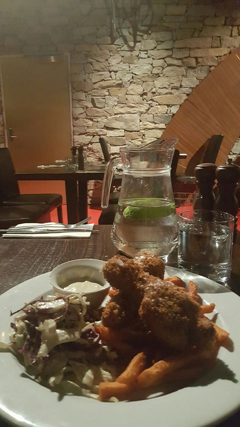 O Bar & Restaurant - Accommodation QLD 1