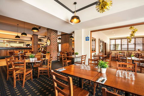 Graziers Steakhouse - Accommodation QLD 0
