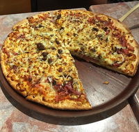 Gourmet Pizza and Pasta - Accommodation QLD