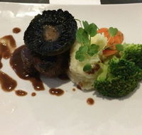 Seren8 Restaurant  Bar - Accommodation QLD