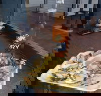 Mariners Fish And Chips - Accommodation QLD