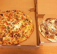 Pizza Temptations - Accommodation QLD