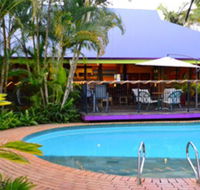 Coochie Island Beach Resort Restaurant - Accommodation QLD