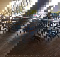 Casimir Cafe - Accommodation QLD