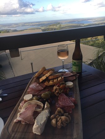 Clear Mountain QLD Accommodation QLD