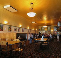 Carrollee Hotel - Accommodation QLD