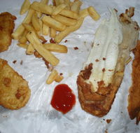 Roddies Fish and Chips - Accommodation QLD