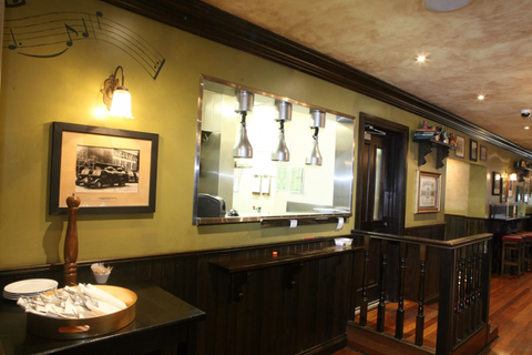 The Irish Village - Accommodation QLD 2