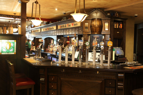 The Irish Village - Accommodation QLD 7