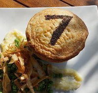 Sevenhill Hotel - Accommodation QLD