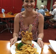 Ayr Anzac Club - Accommodation QLD