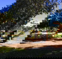 Gudjuda Deck Cafe - Accommodation QLD