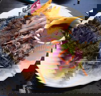 Kalamia Hotel - Accommodation QLD