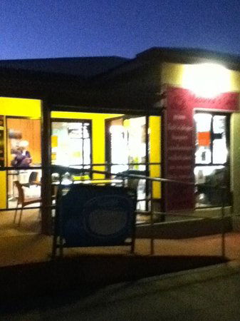 Madonna's Cafe - Accommodation QLD 0