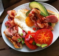 Colours of San Cris - Accommodation QLD