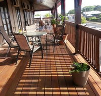 Commercial Hotel Clermont - Accommodation QLD