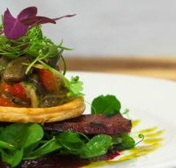 Explorers Restaurant - Accommodation QLD