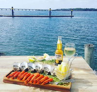 Sylvan Beach Seafood - Accommodation QLD