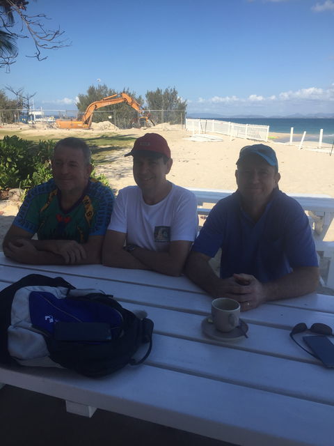 Hideaway Bar & Bistro - Accommodation QLD 4