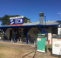 Lucinda Jetty Store  Take-Away - Accommodation QLD