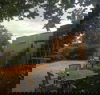 New England House - Accommodation QLD