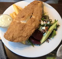 The Withcott Hotel - Accommodation QLD