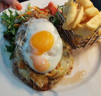 The Home Hotel Bistro - Accommodation QLD