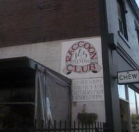Raccoon Club - Accommodation QLD
