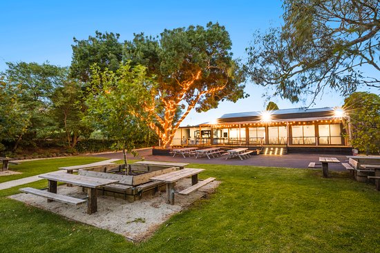 Batesford ACT Accommodation QLD