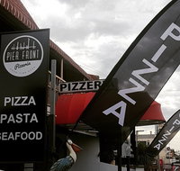 Pier Front Pizzeria - Accommodation QLD