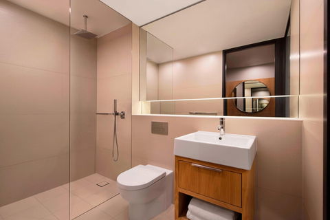 Four Points By Sheraton, Central Park - Accommodation QLD 7