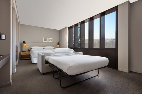 Four Points By Sheraton, Central Park - Accommodation QLD 15