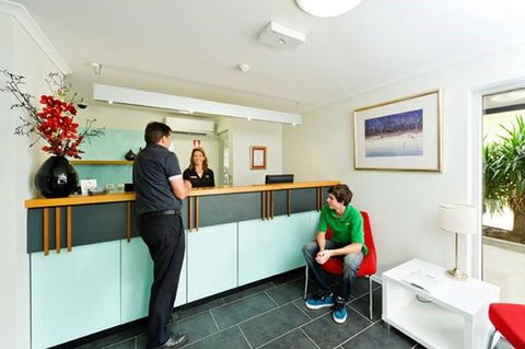 Rocklea International Hotel - Accommodation QLD 3