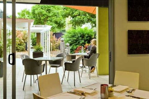 Rocklea International Hotel - Accommodation QLD 7