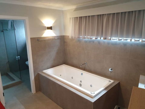 Best Western Apollo Bay and Apartments - Accommodation QLD 13